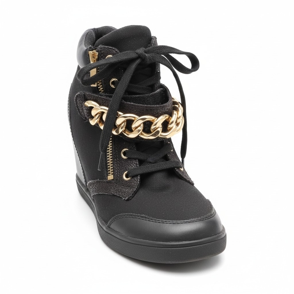 Aldo Black Heeled Sneaker with Gold Chain and Zipper Accents. Size 8